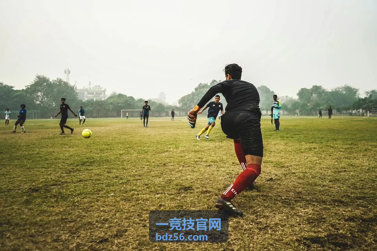 一竞技官网赛事资讯现场对决画面